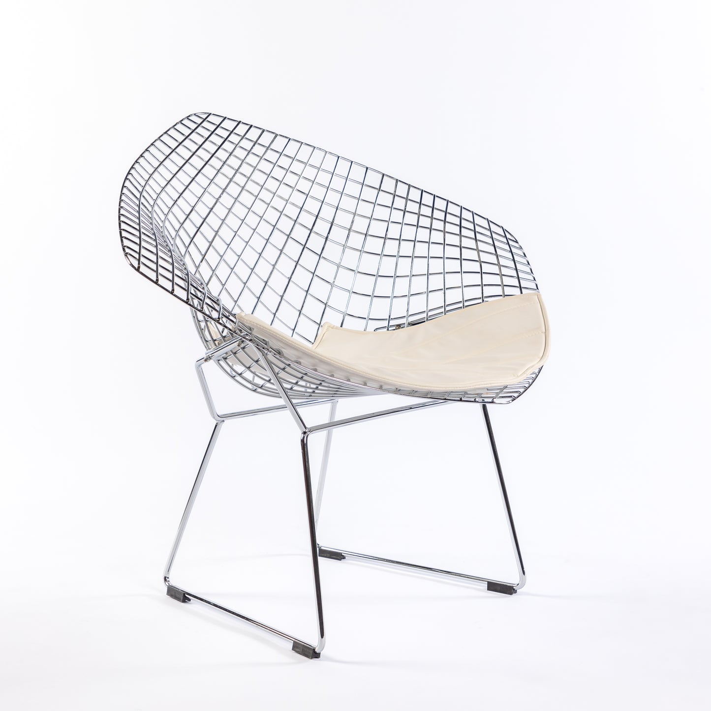 INDUSTRIAL LOUNGE CHAIR